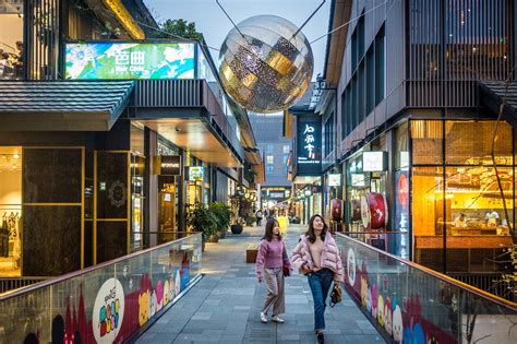 Why Chengdu Is China’s Most Fashionable City – CUCTOS